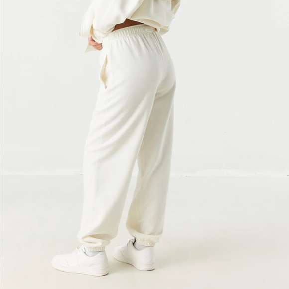 Ivory Fleece Joggers - Picture 3 of 5